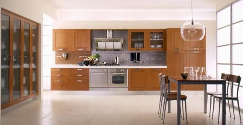 Estupendos y fabulosos diseños para cocinas de madera. Diseño de cosina empotradas con purrtas