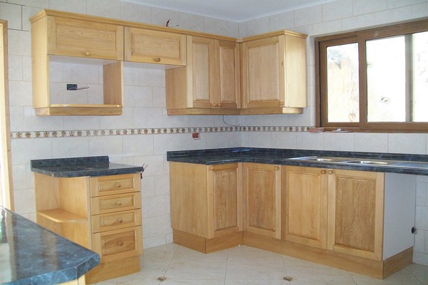 foto-muebles-de-cocina-madera-cubiertas